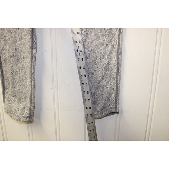 Gymshark Dry Moisture Management Gray Leggings Athletic Women Size Large L - Picture 4 of 7